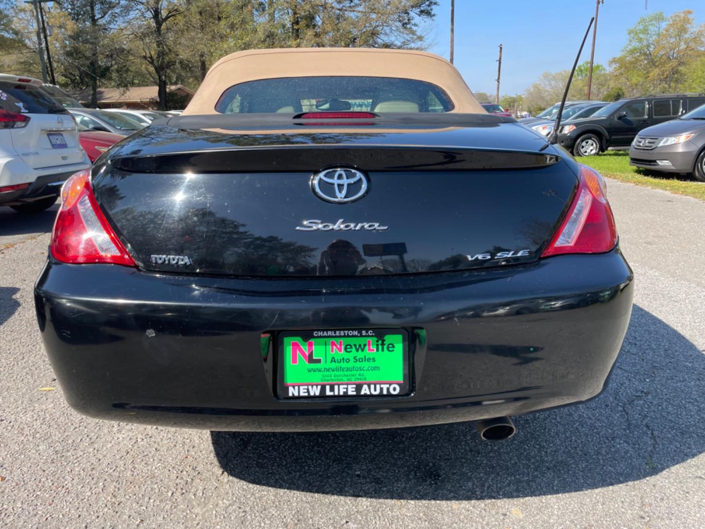 2006 BLACK TOYOTA CAMRY solaras (4T1FA38P26U) , Automatic transmission, located at 5103 Dorchester Rd., Charleston, SC, 29418-5607, (843) 767-1122, 36.245171, -115.228050 - Photo#5